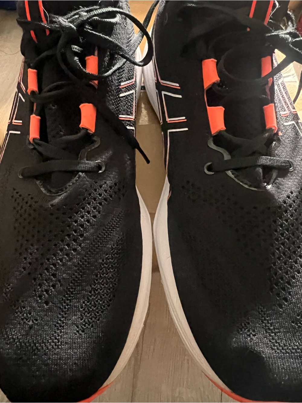 ASICS Gel- Nimbus 26 Black True Red - Men’s Size 15 (No Insoles) - Picture 13 of 15